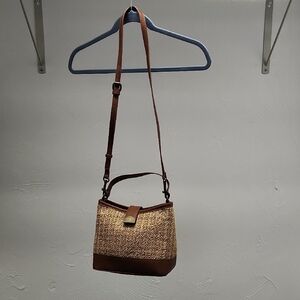 Sonoma Tan Straw Scatchel With Adjustable Crossbody Strap Snap Closure Top